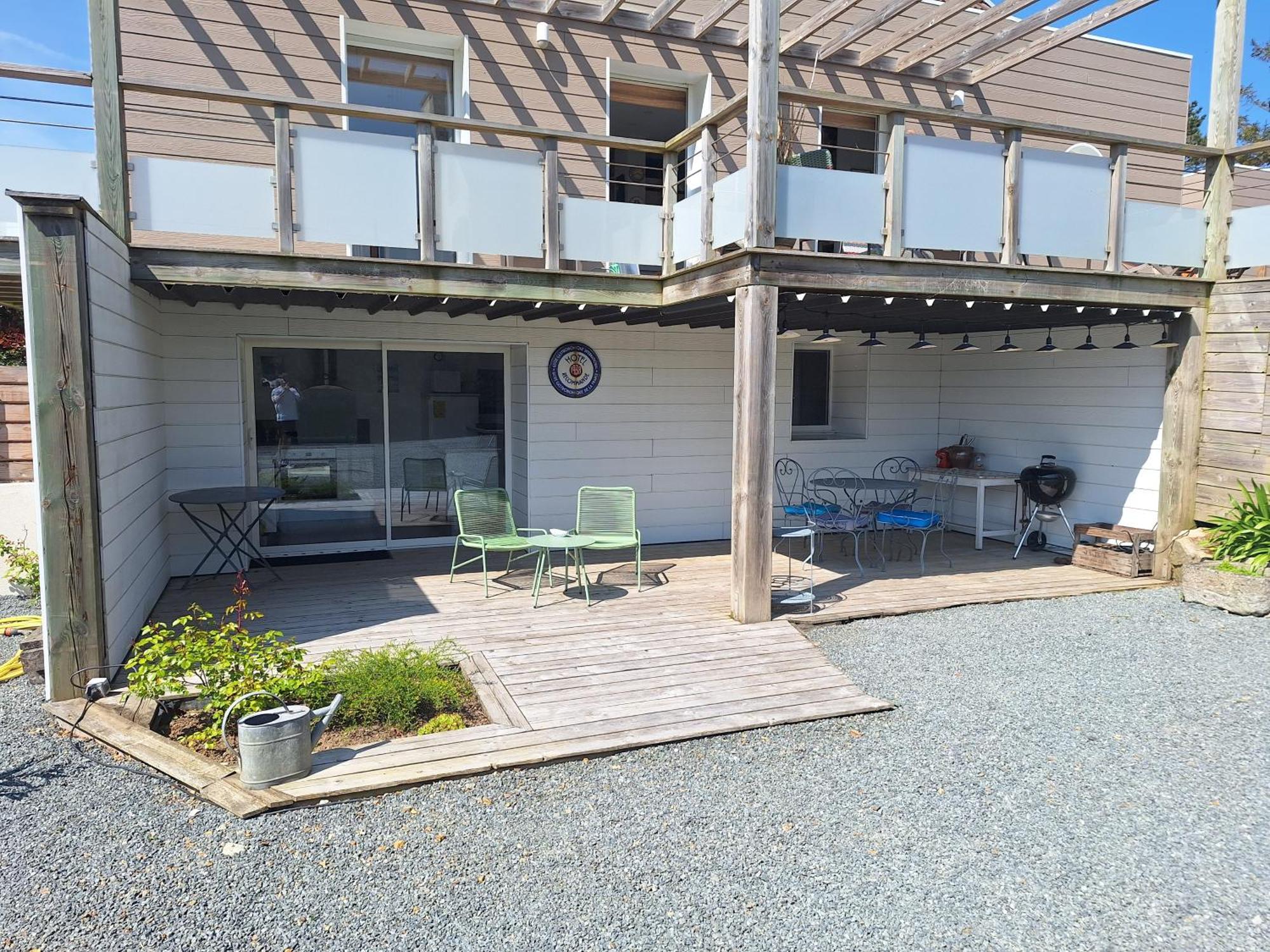 Appartement Moderne Avec Terrasse - Proche Mer อากง กูแต็งวิลล์ ภายนอก รูปภาพ